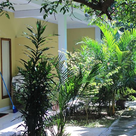 Three V Homestay Kuta  Екстер'єр фото