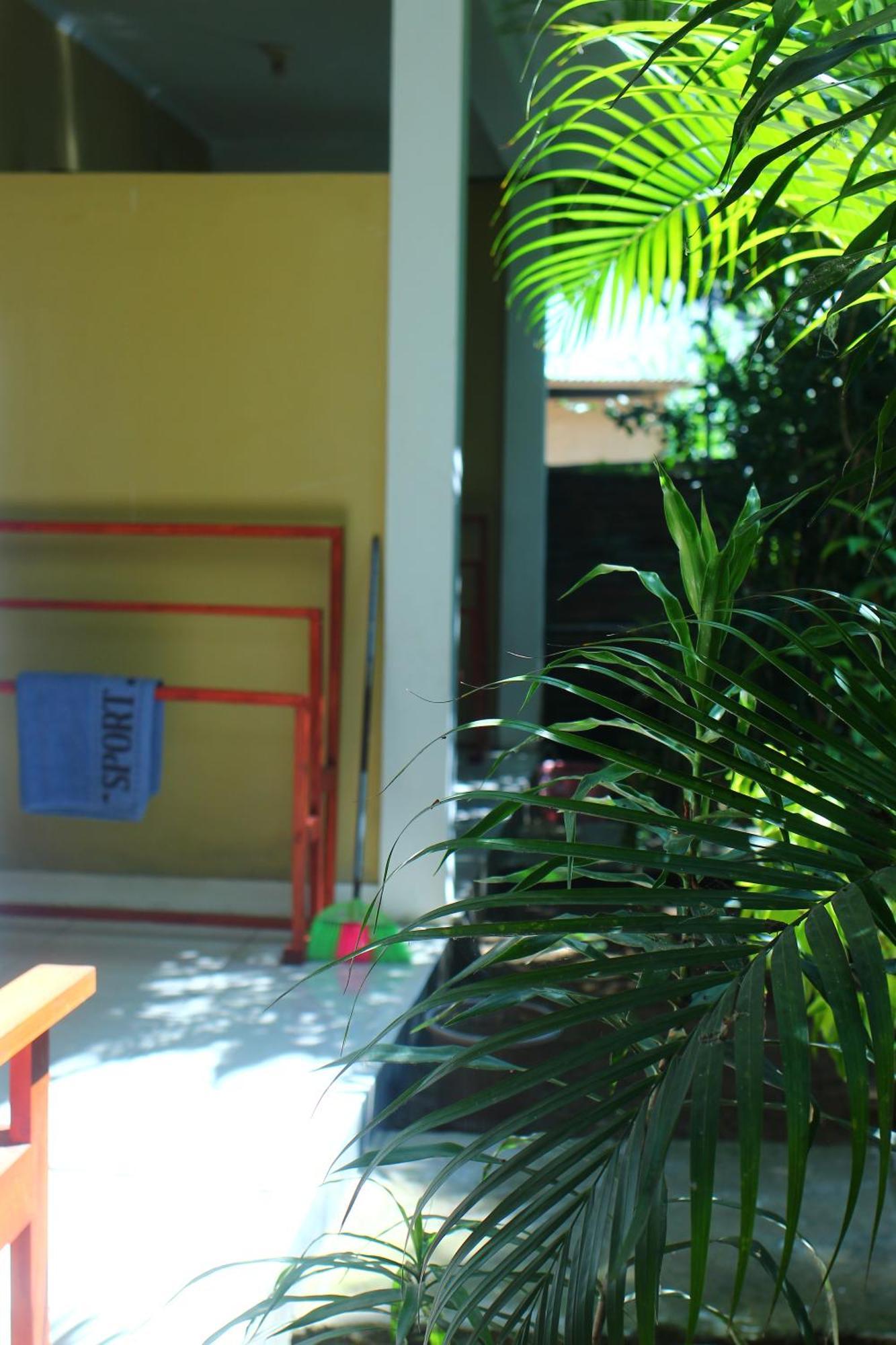 Three V Homestay Kuta  Екстер'єр фото