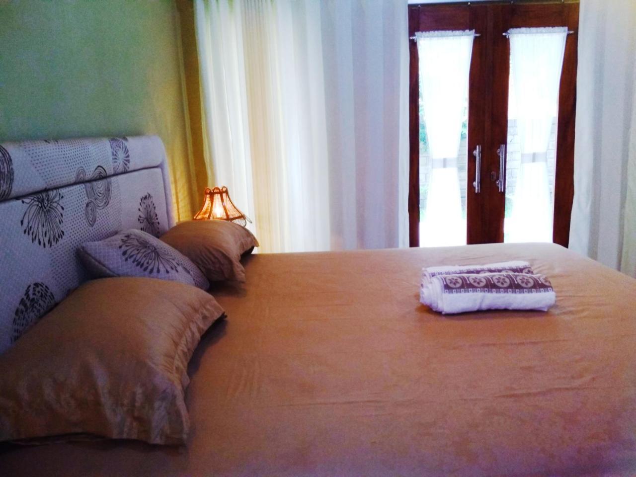 Three V Homestay Kuta  Екстер'єр фото