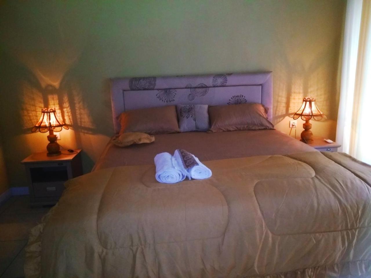Three V Homestay Kuta  Екстер'єр фото